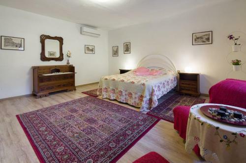 Tamerici Holiday Home