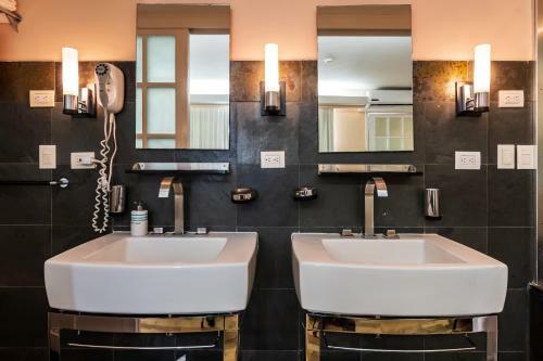 Gaia Hotel & Reserve- Adults Only