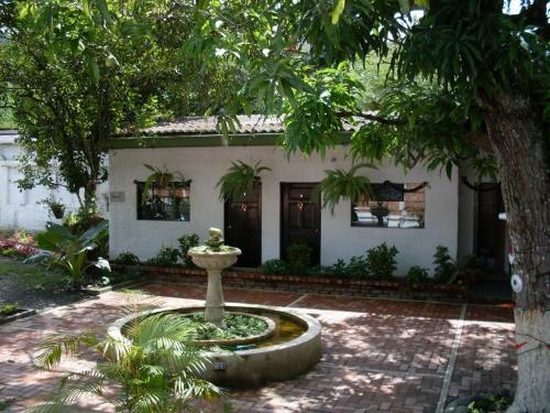 Hotel Dosis Verde