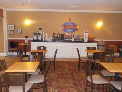 Hotel Baymont Inn & Suites Decatur