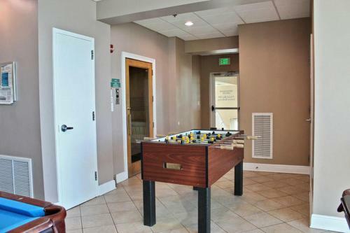 Apartamento Crystal Shores West 605