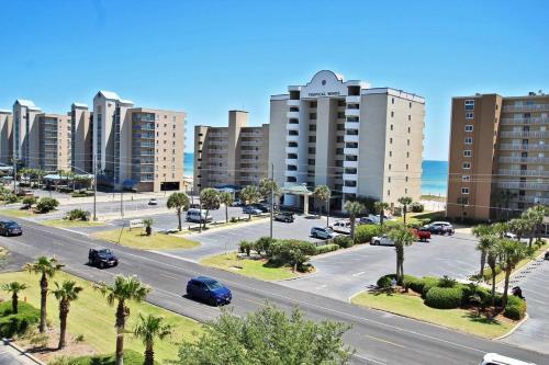 Apartamento Crystal Tower 401