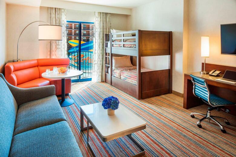 Hotel Courtyard By Marriott Anaheim Theme Park Entrance
