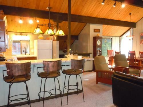 Apartamento Three-bedroom Premier Unit #28 By Escape For All Seasons
