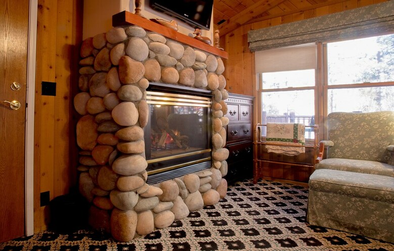 Alpenhorn Bed And Breakfast