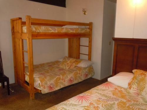 Two-bedroom Premier Unit #70 By Escape For All Seasons