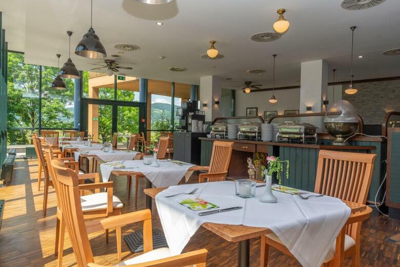 Trans World Hotel Donauwelle