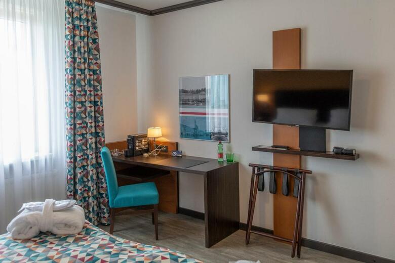 Trans World Hotel Donauwelle