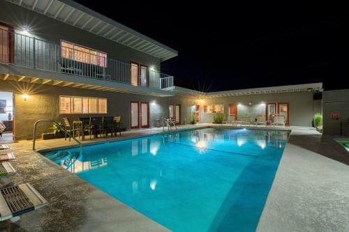 Posada Desert Hot Springs Inn