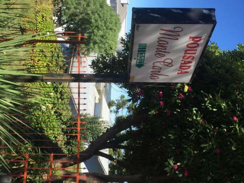 Hostal Pousada Monte Carlo