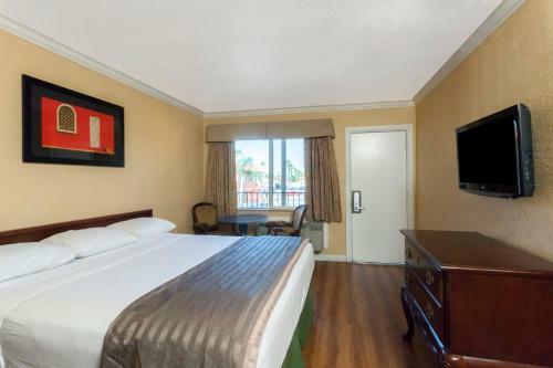 Hotel Travelodge By Wyndham El Cajon