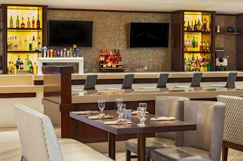 Hotel Fullerton Marriott At California State University
