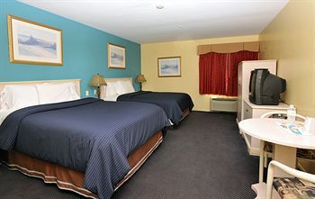 Motel Pacific View Inn & Suites