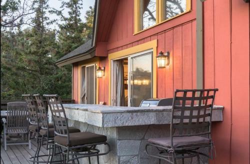 Lakeview Lodge