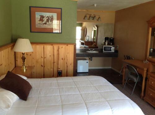 Whitney Portal Hostel And Hotel