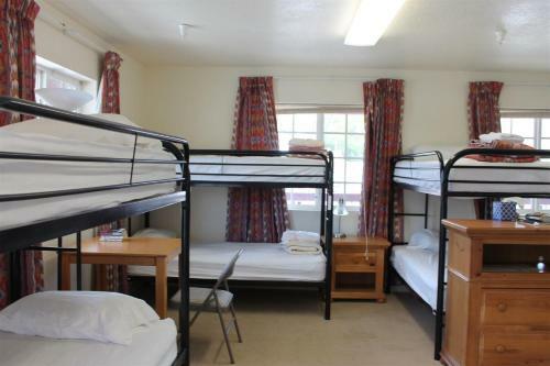 Whitney Portal Hostel And Hotel
