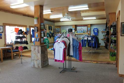 Whitney Portal Hostel And Hotel