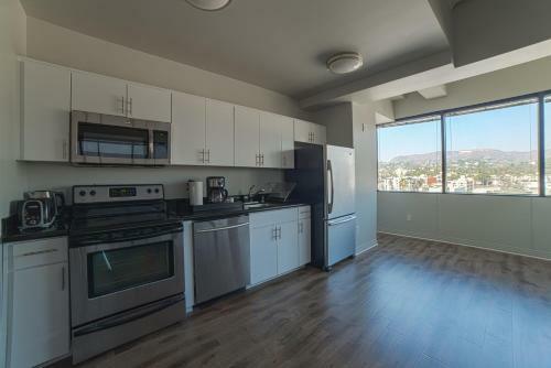 California Spring Apartment