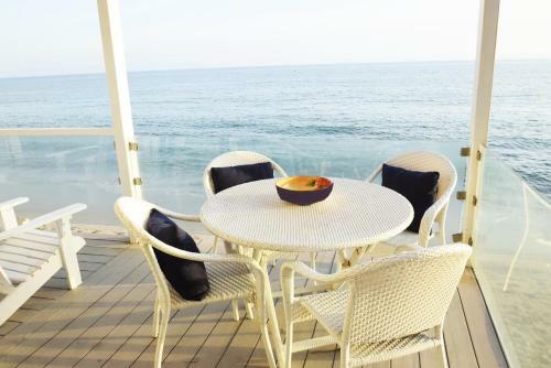 Malibu Private Beach Apartments