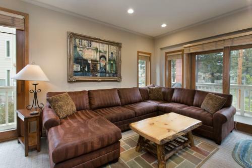 Lodge Mammoth Golf Properties By 101 Great Escapes