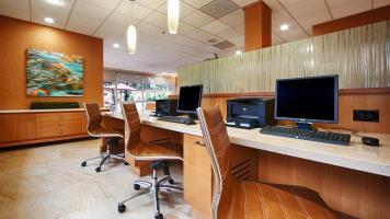 Best Western Plus Gateway Hotel