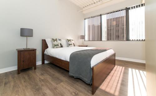 Hollywood Academy Apartment