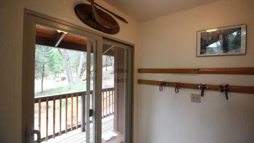 Cedar Mountain Lodge