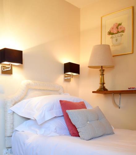 Hotel The Windsor Guest House