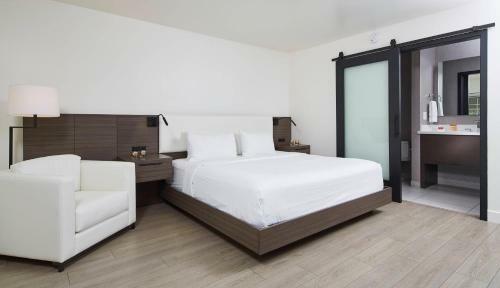 The Nest Hotel