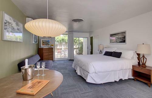 Del Marcos Hotel - Adults Only 21 & Up