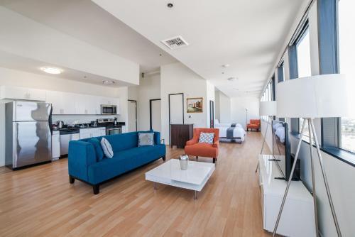Apartamentos California Tower