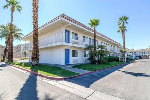 Motel 6 Palm Springs - Rancho Mirage