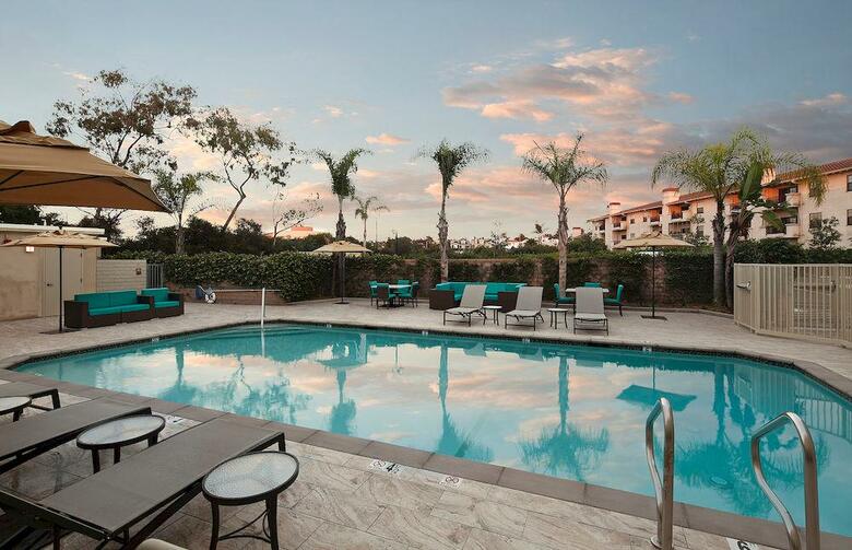 The Redondo Beach Hotel