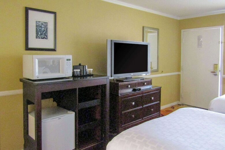 Hotel Clarion Inn Ridgecrest