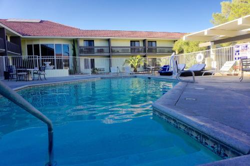 Hotel Rodeway Inn & Suites Ridgecrest