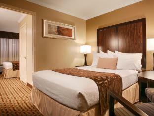 Best Western Plus Orchid Hotel & Suites