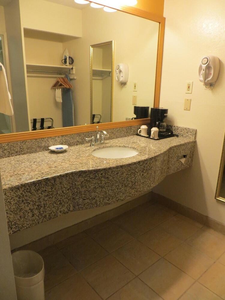 Hotel Executive Inn & Suites Sacramento