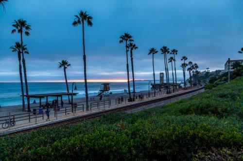 Hotel San Clemente Cove Resort