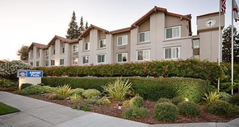 Motel Best Western Plus Airport Plaza