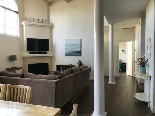 Felspar Townhome