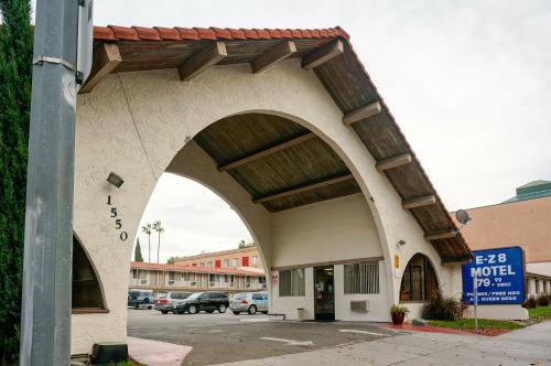 Ez 8 Motel San Jose I