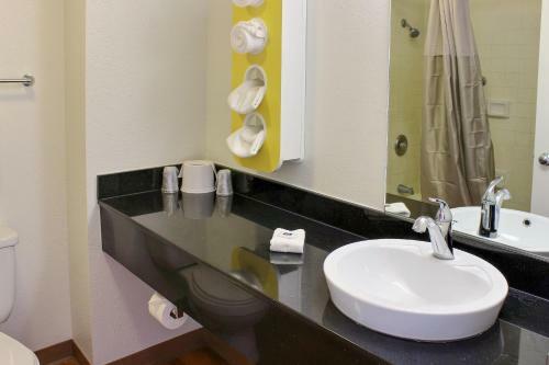 Motel 6 San Simeon - Hearst Castle Area