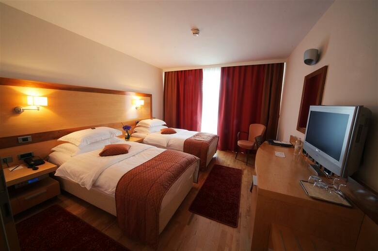 Best Western Lovec Premier Hotel