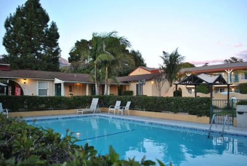 Motel Oasis Inn And Suites