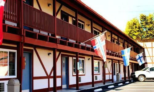 Posada Solvang Inn & Cottages