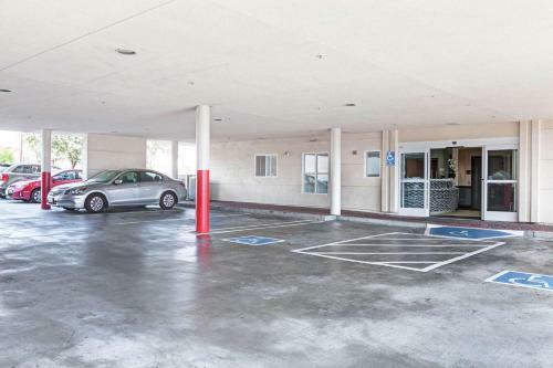 Hotel Ramada Limited And Suites San Francisco Airport