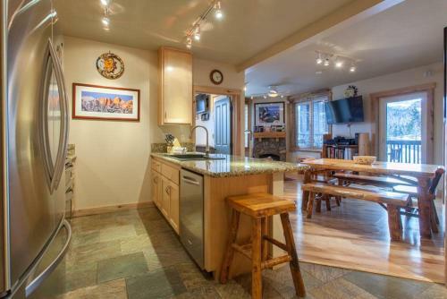 Apartamento Juniper Springs Lodge # 426