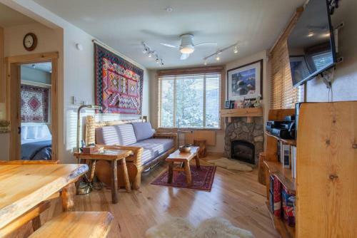 Apartamento Juniper Springs Lodge # 426