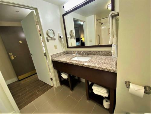 Hotel Comfort Suites Tulare