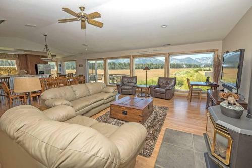 Venice Drive Holiday Home 2